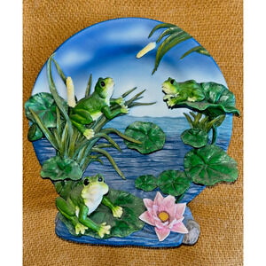 Herco Plate Frogs Ceramic 3-D Plate Statue Figurine Frogs, Waterlilies Gift